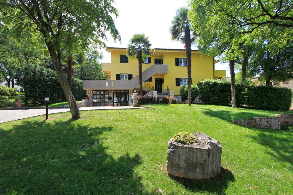 Apartments Villa Concept Porec Exterior photo