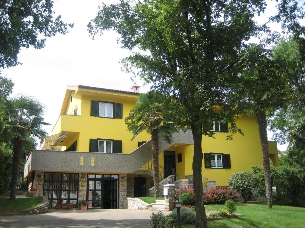 Apartments Villa Concept Porec Exterior photo